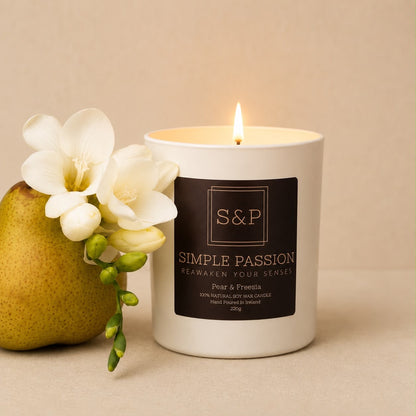 Pear & Freesia